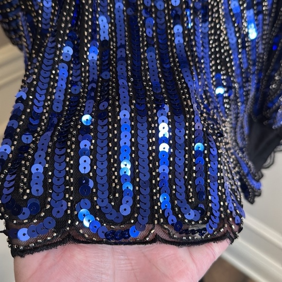 Vici SAPPHIRE SEQUIN LONG SLEEVE ROMPER size medium - Picture 5 of 12